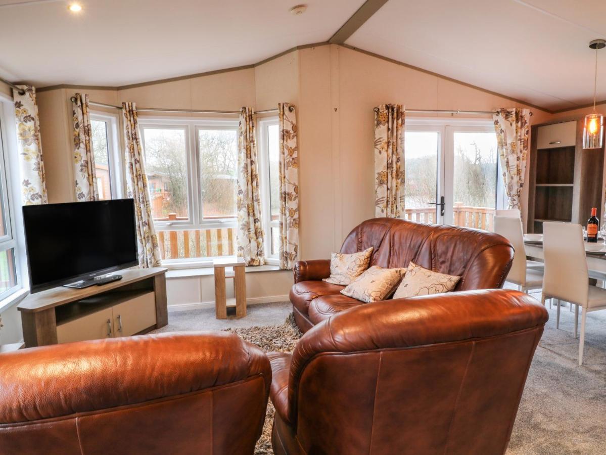 Braeburn Lodge Winkleigh ภายนอก รูปภาพ